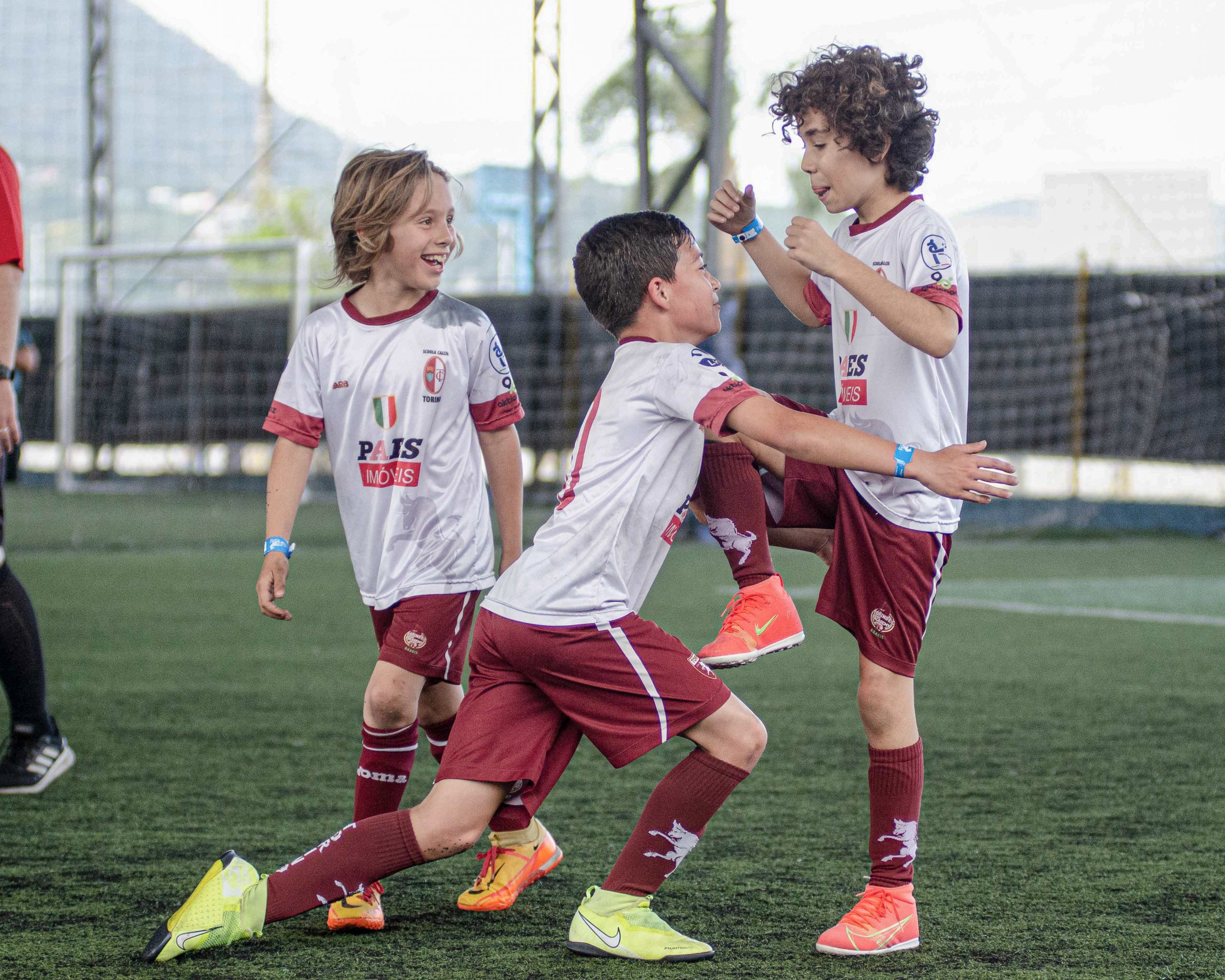 Escolinha de Futebol Torino Calcio no Brasil – Escola com o Método Futebol  de Futebol – Torino Scuola Calcio